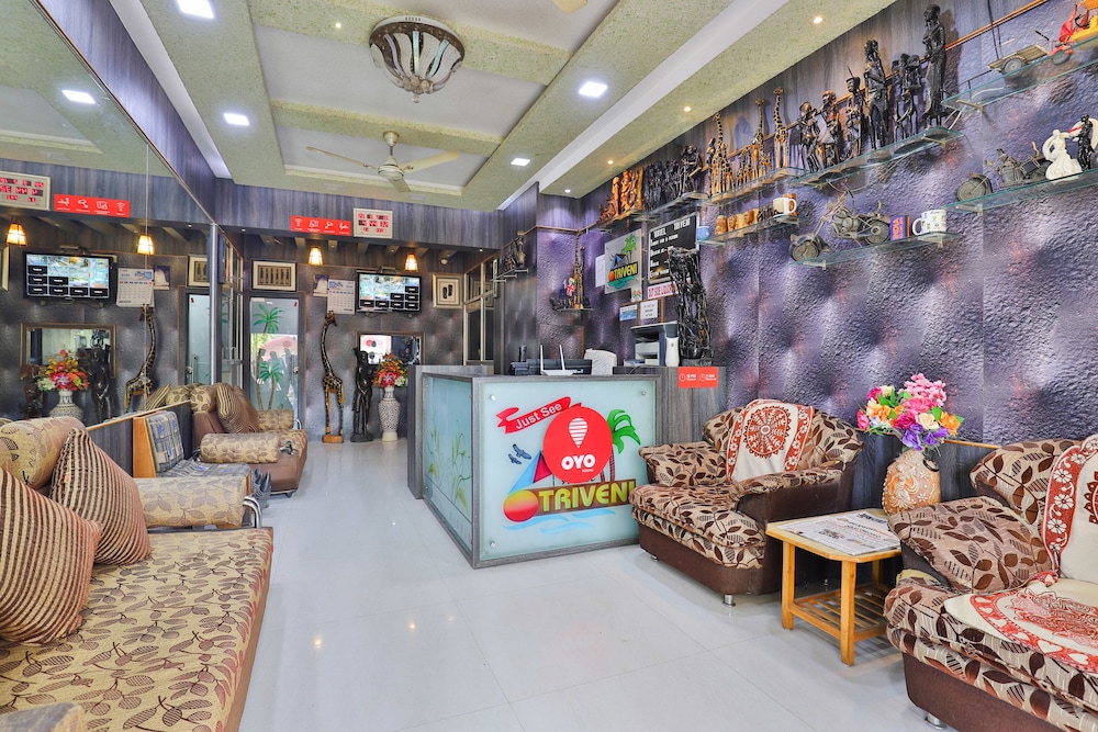 OYO 18385 Hotel Triveni