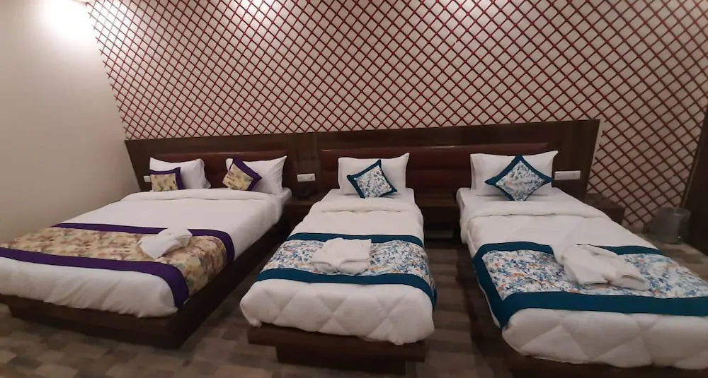 OYO Flagship 12675 Star inn