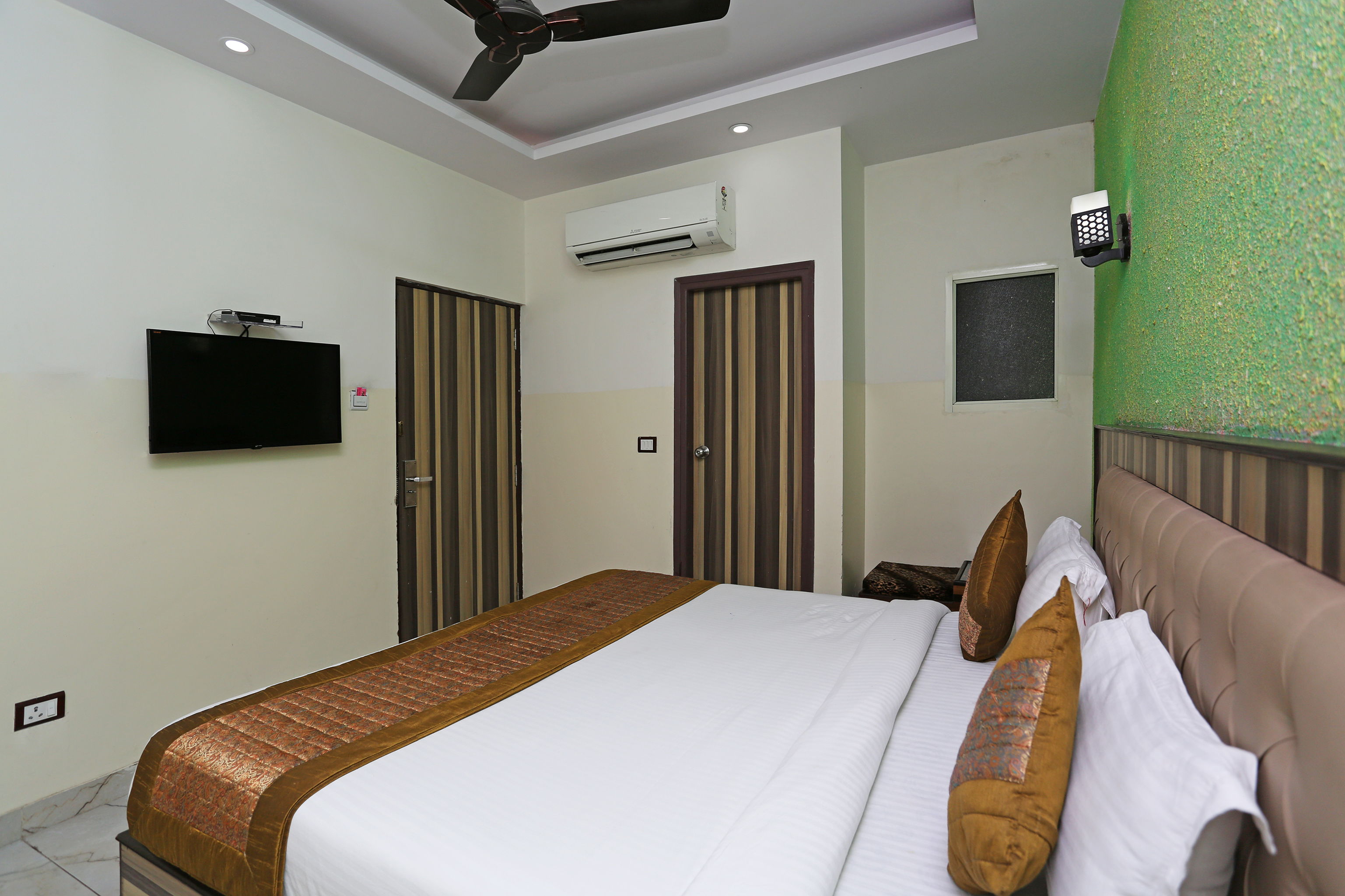 Airport Inn by OYO Rooms