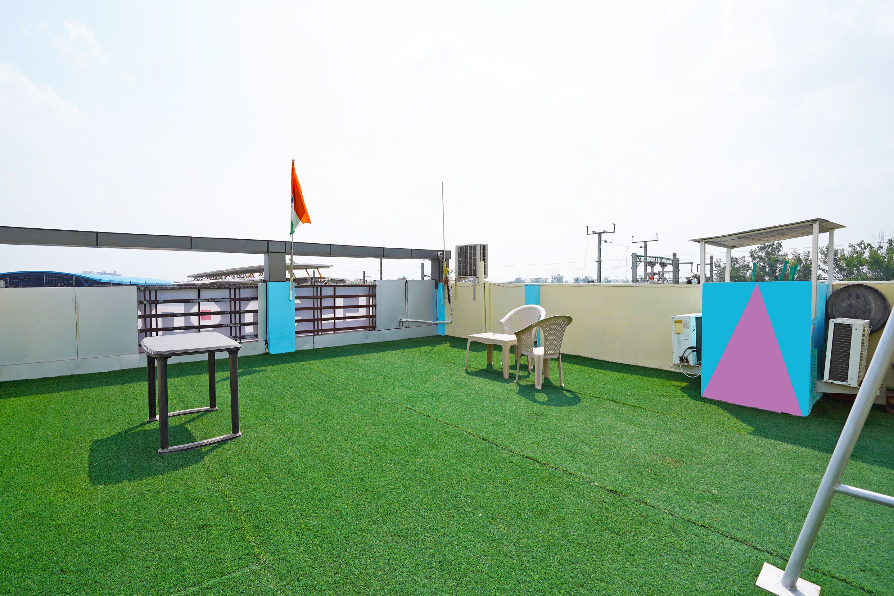 All In One by OYO Rooms