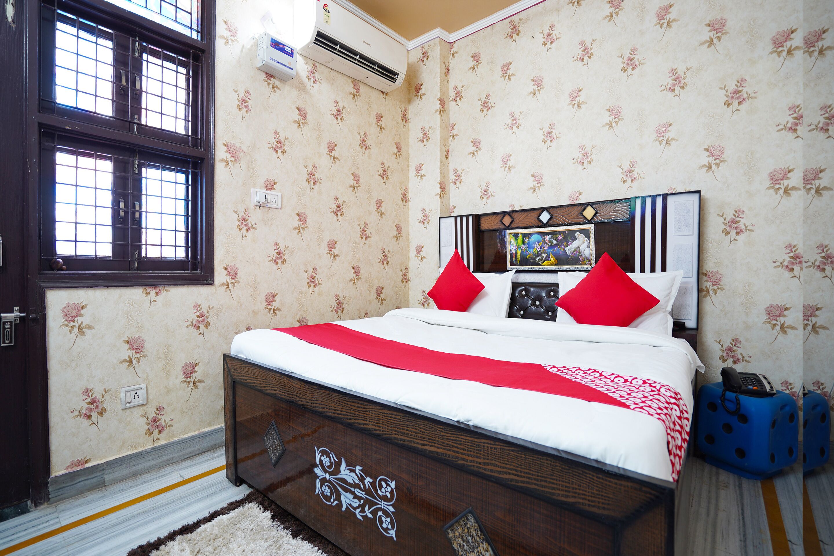 All In One by OYO Rooms