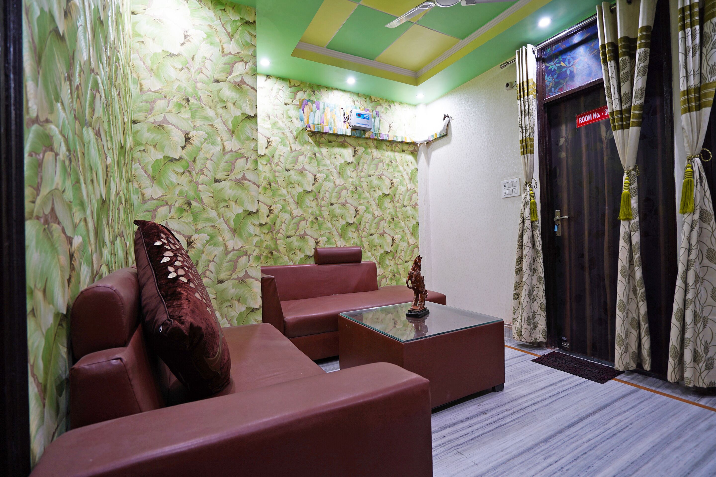 All In One by OYO Rooms