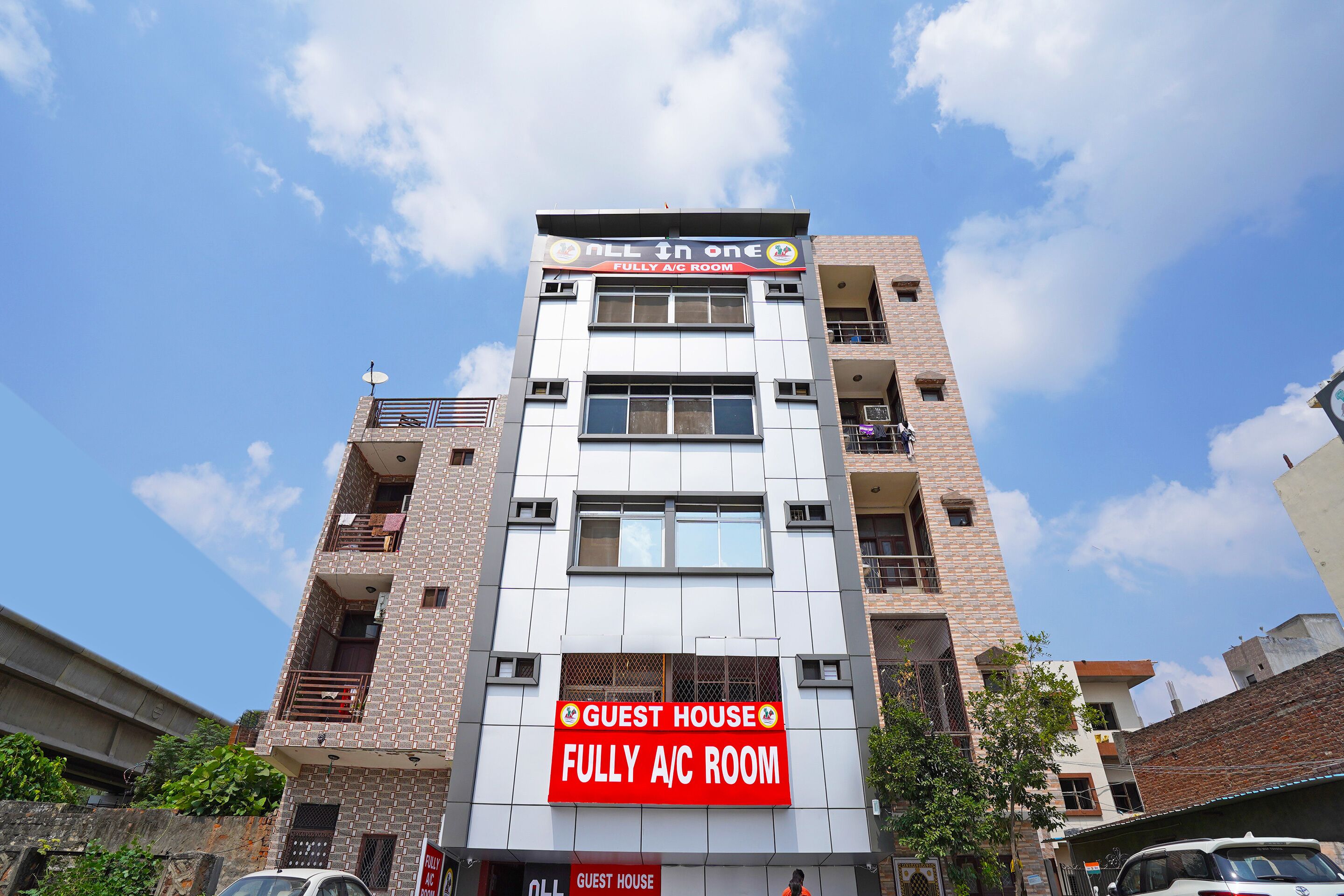 All In One by OYO Rooms