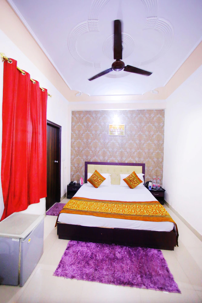 Arrival Inn by ADB Rooms