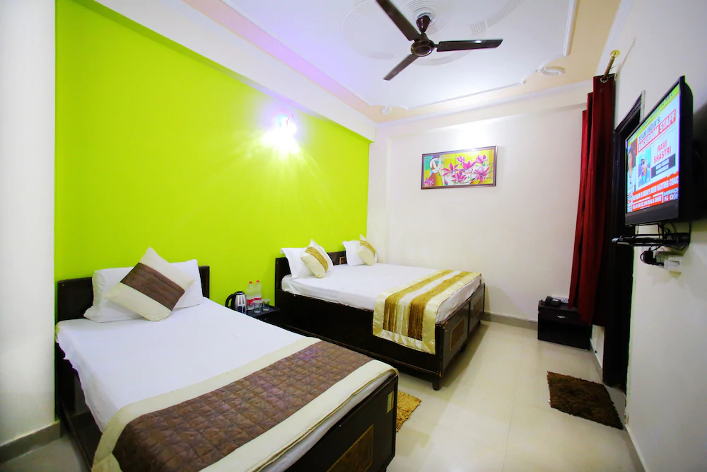 Arrival Inn by ADB Rooms