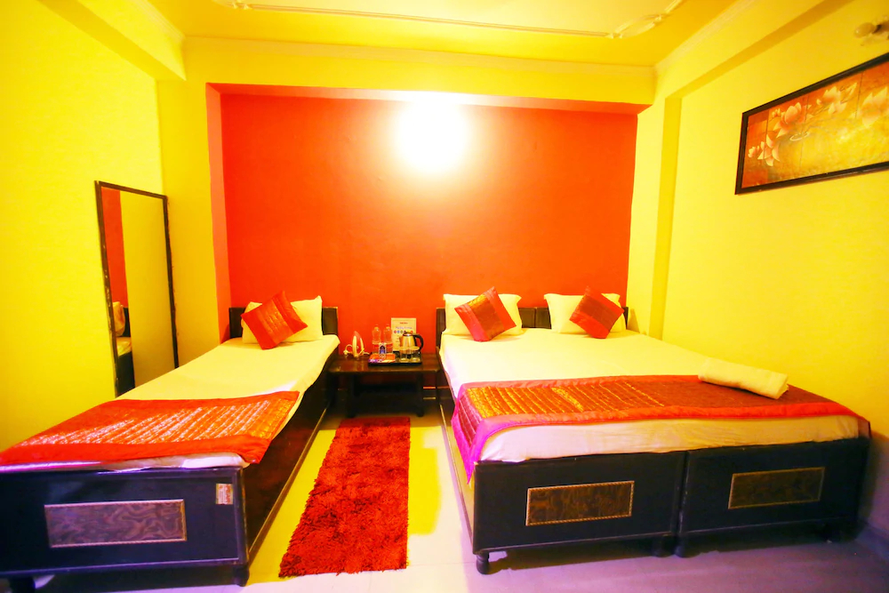 Arrival Inn by ADB Rooms