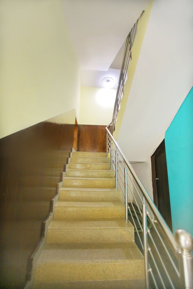 Arrival Inn by ADB Rooms