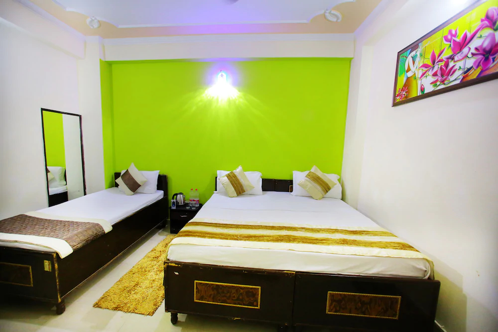 Arrival Inn by ADB Rooms