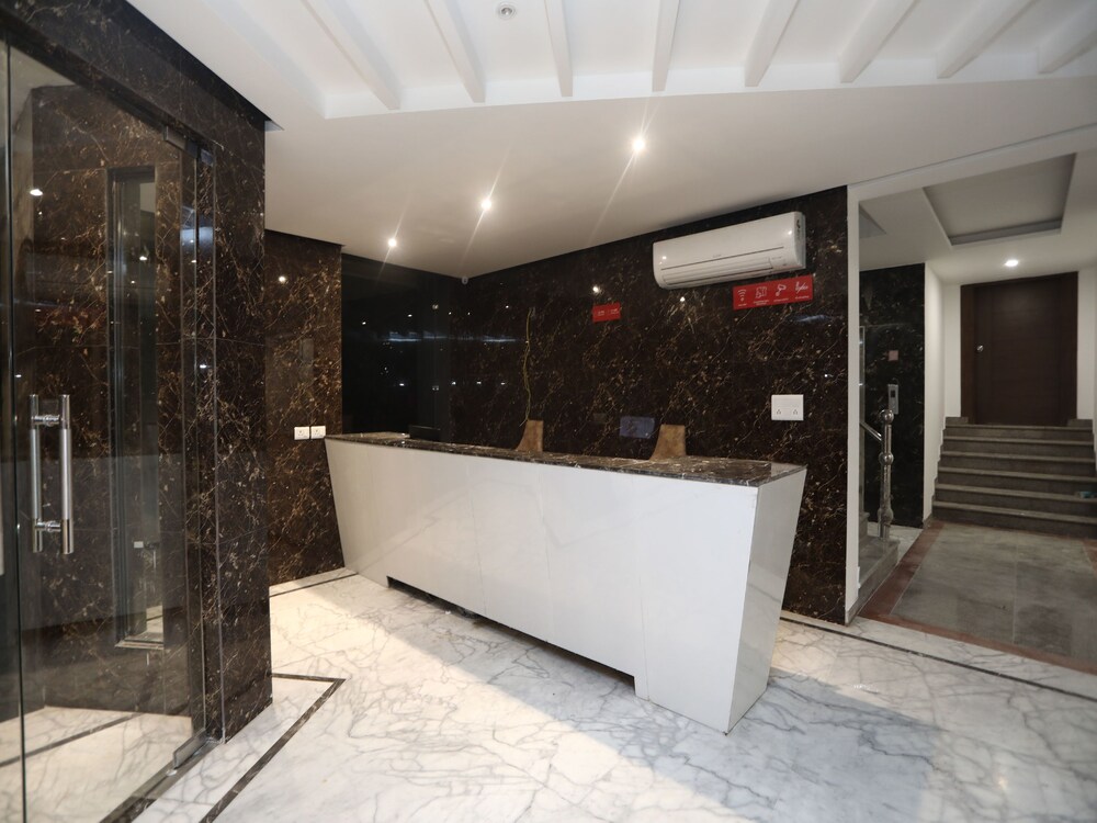 Hotel Almati Inn by OYO Rooms