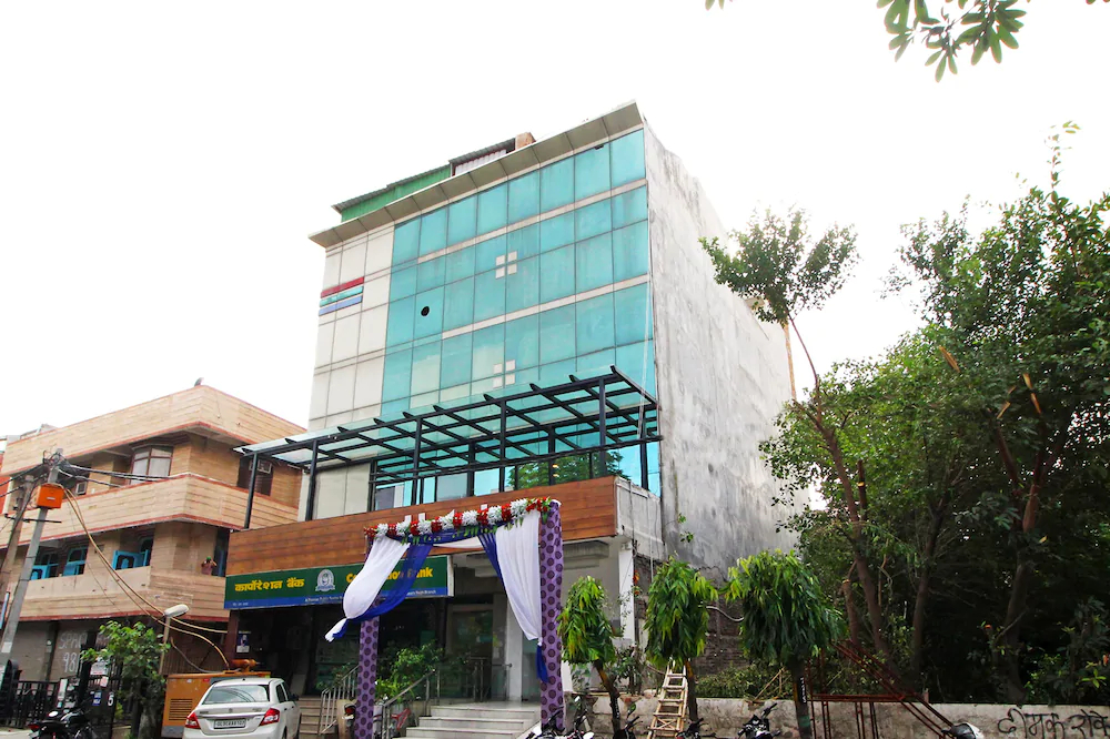 Chanson Hotels By OYO Rooms