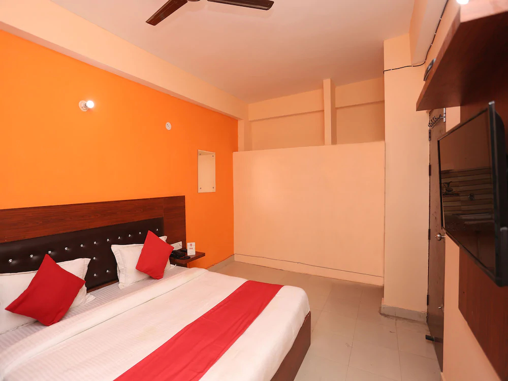Chauhan Palace By OYO Rooms