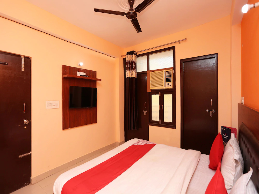 Chauhan Palace By OYO Rooms