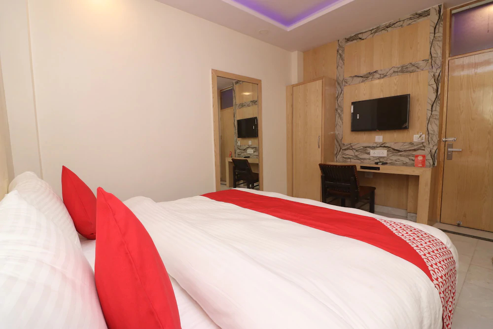 Hotel Cabana by Check In Room