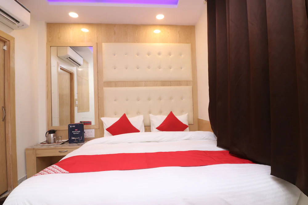 Hotel Cabana by Check In Room