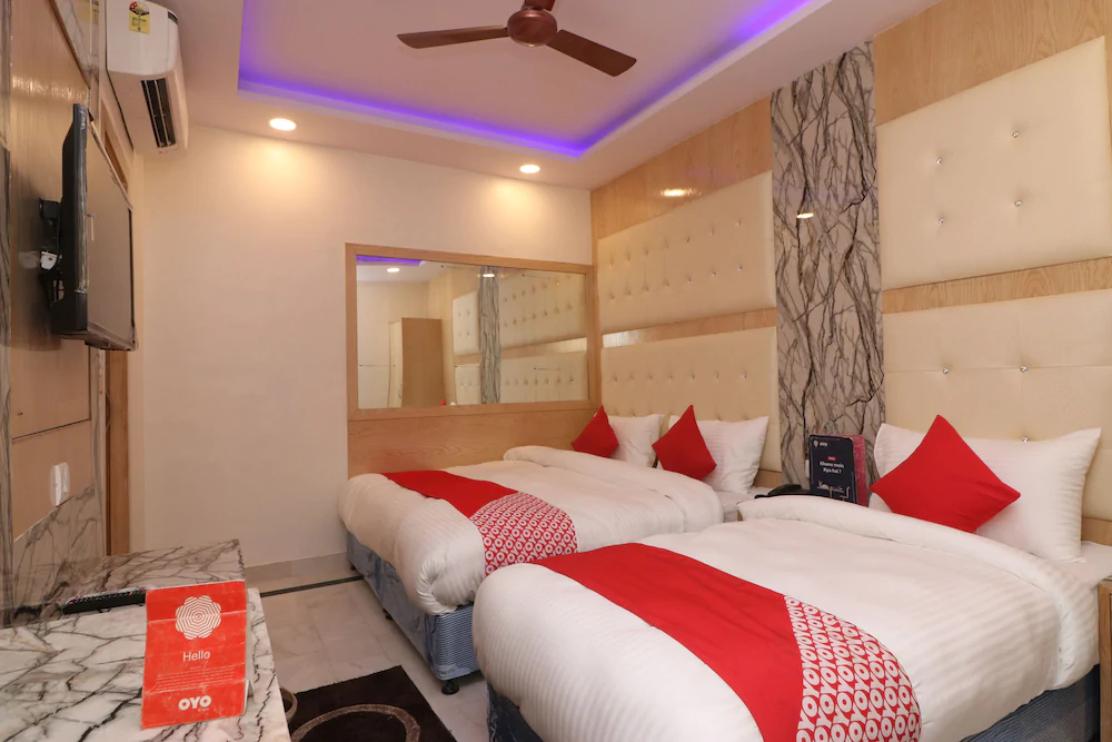 Hotel Cabana by Check In Room