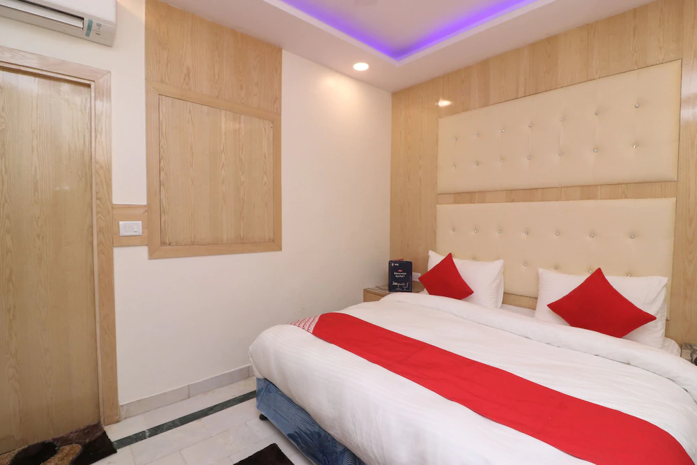 Hotel Cabana by Check In Room