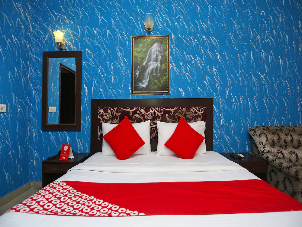 Chirag Residency By OYO Rooms