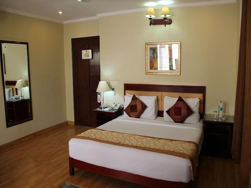 Clarks Inn Nehru Place