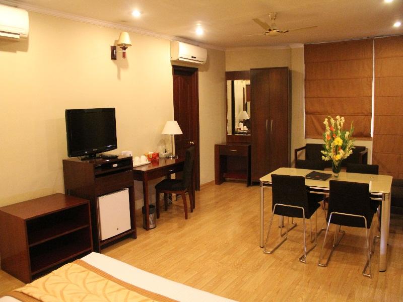 Clarks Inn Nehru Place