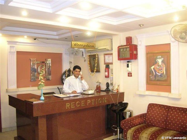 Hotel Classic - Karol Bagh