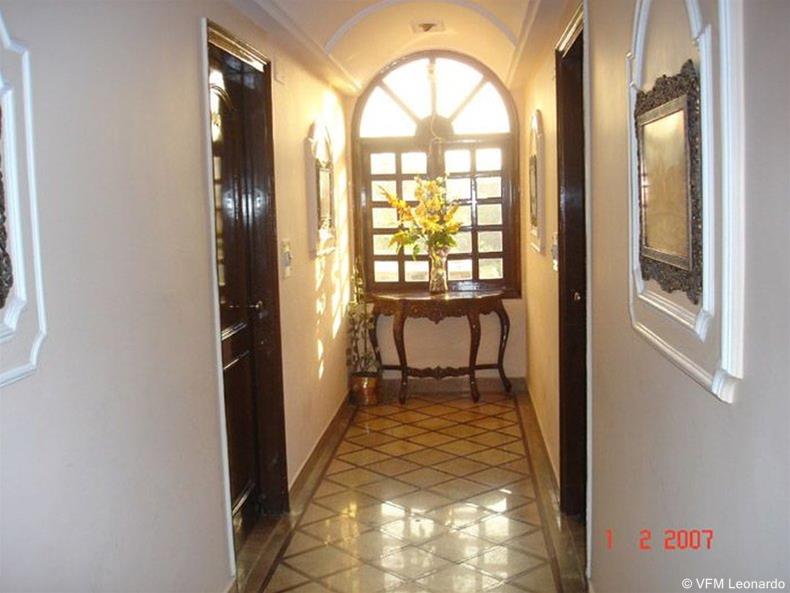 Hotel Classic - Karol Bagh