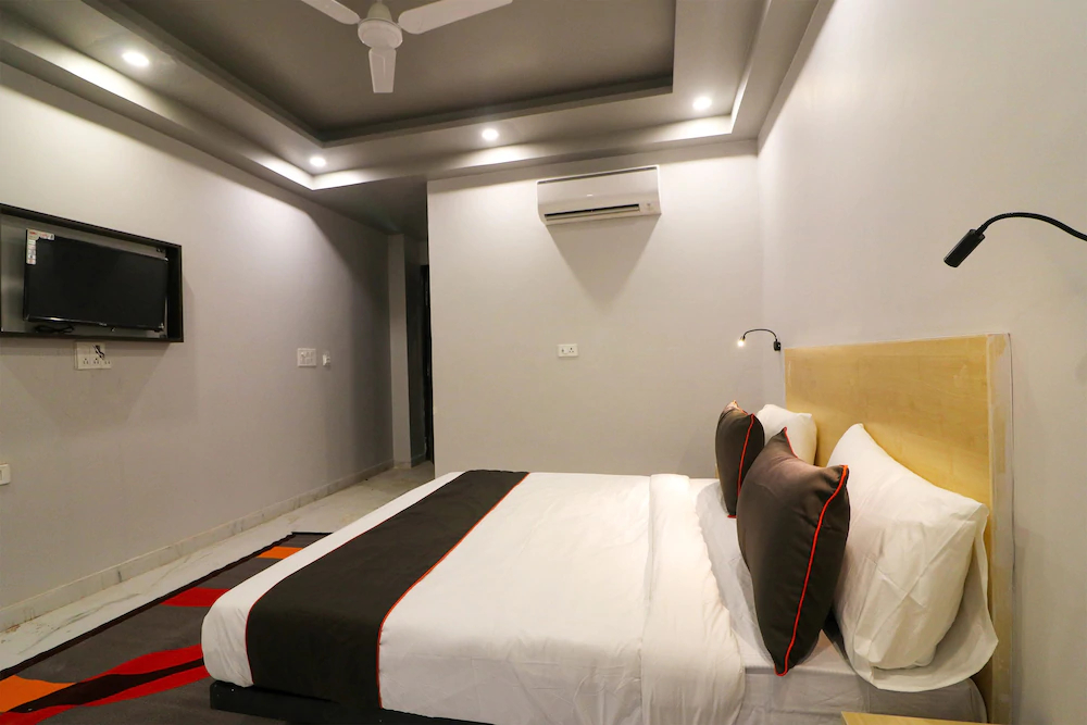 Collection O 42618 Sector 31 Rohini