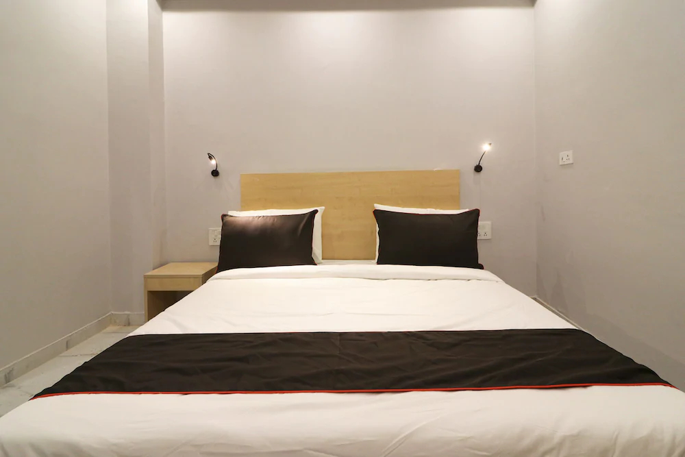 Collection O 42618 Sector 31 Rohini