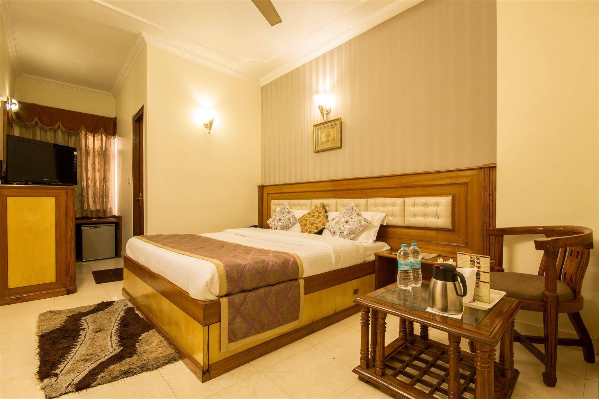 C Park Inn