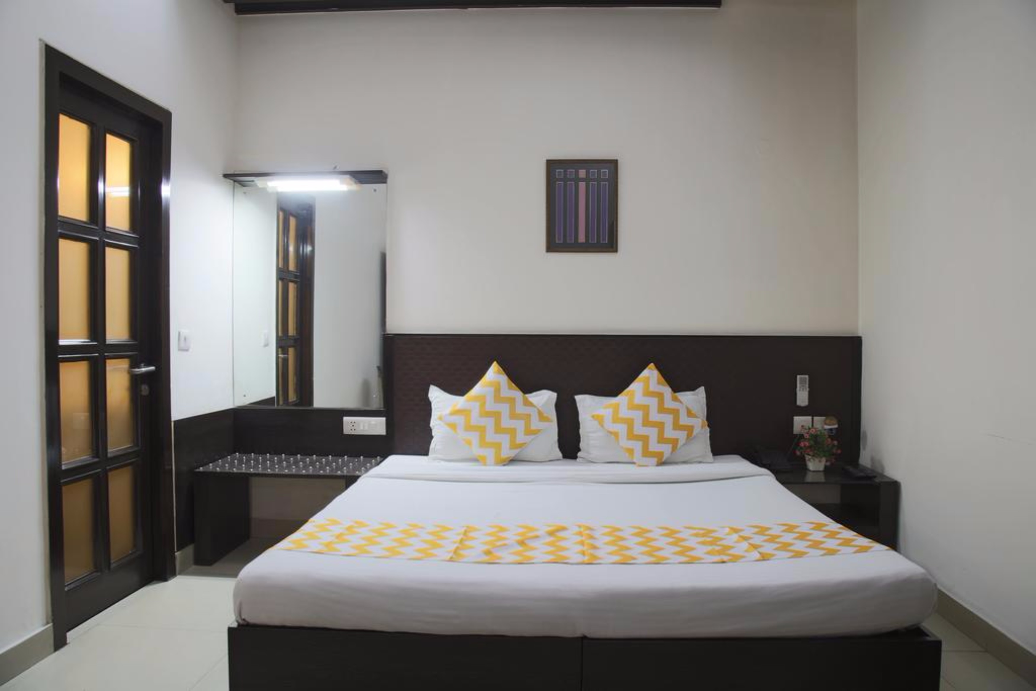 Hotel Daffodils Inn
