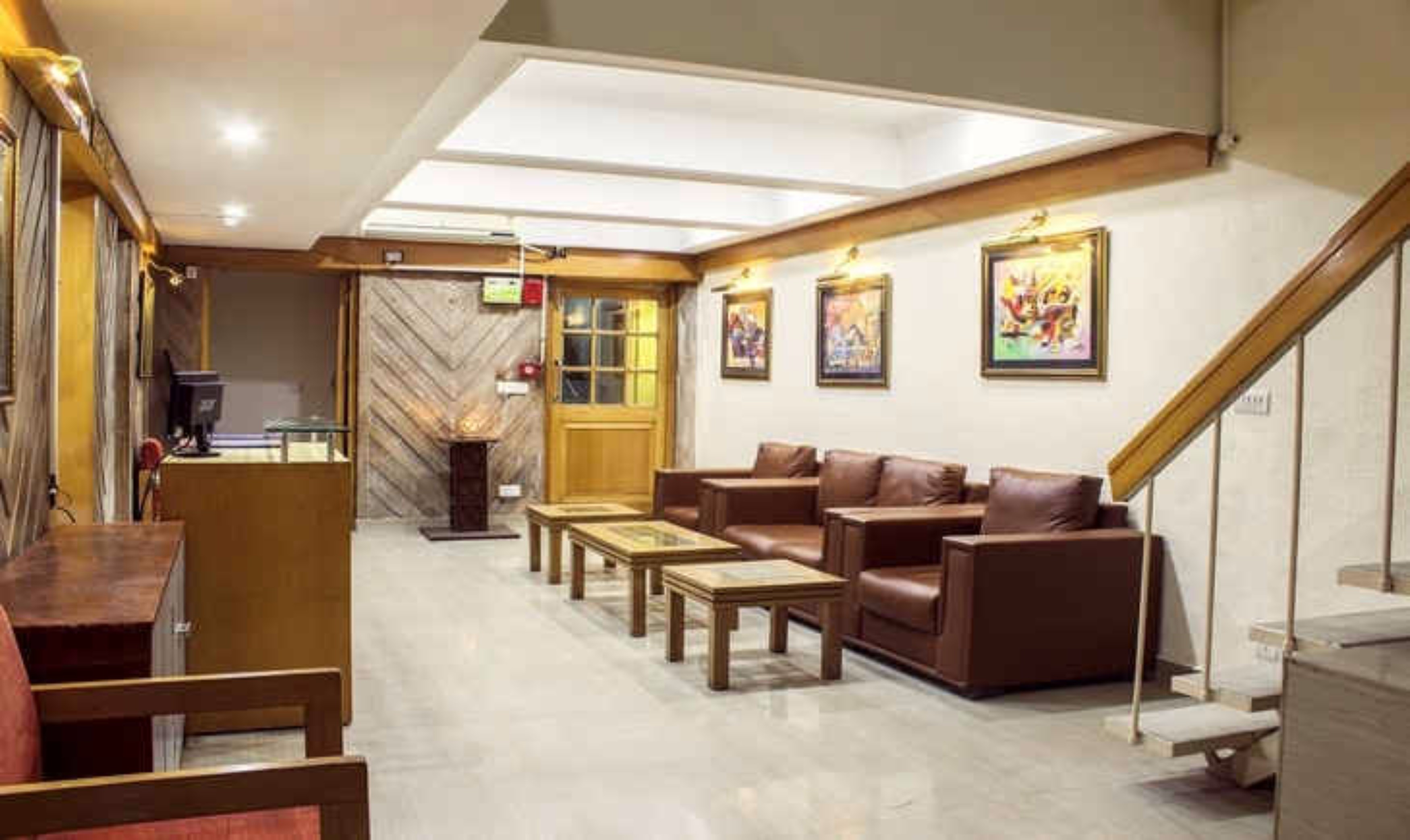Hotel Daffodils Inn