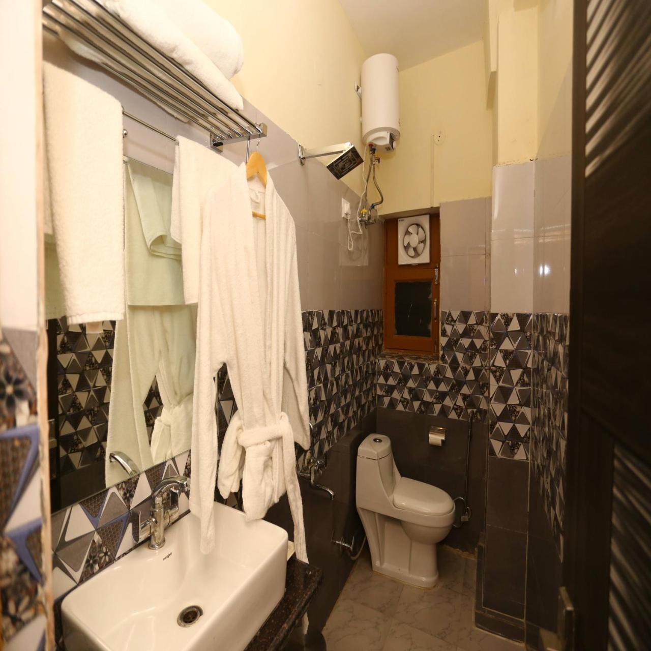Aanya Suites