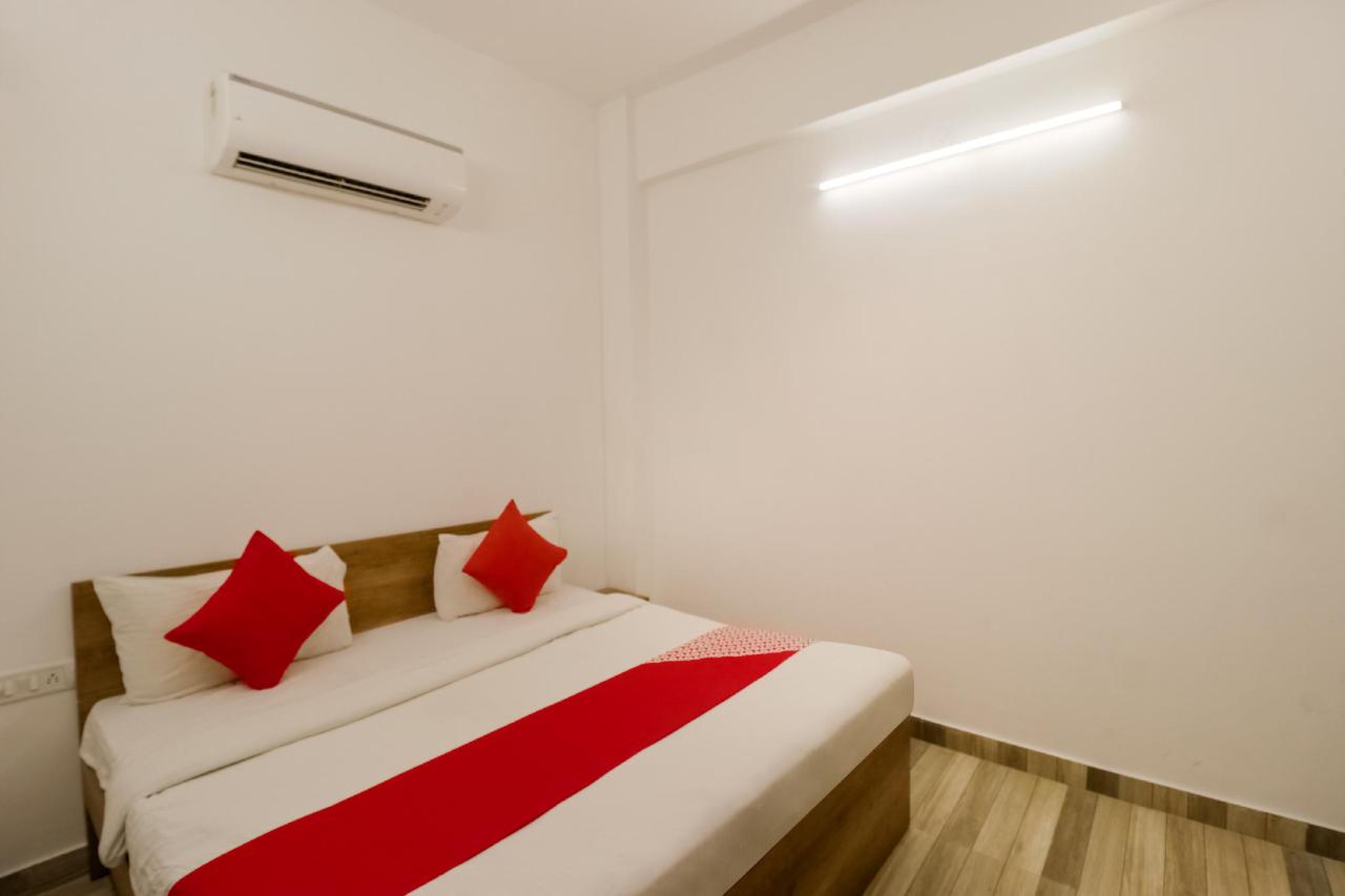 Discovery Inn by OYO Rooms