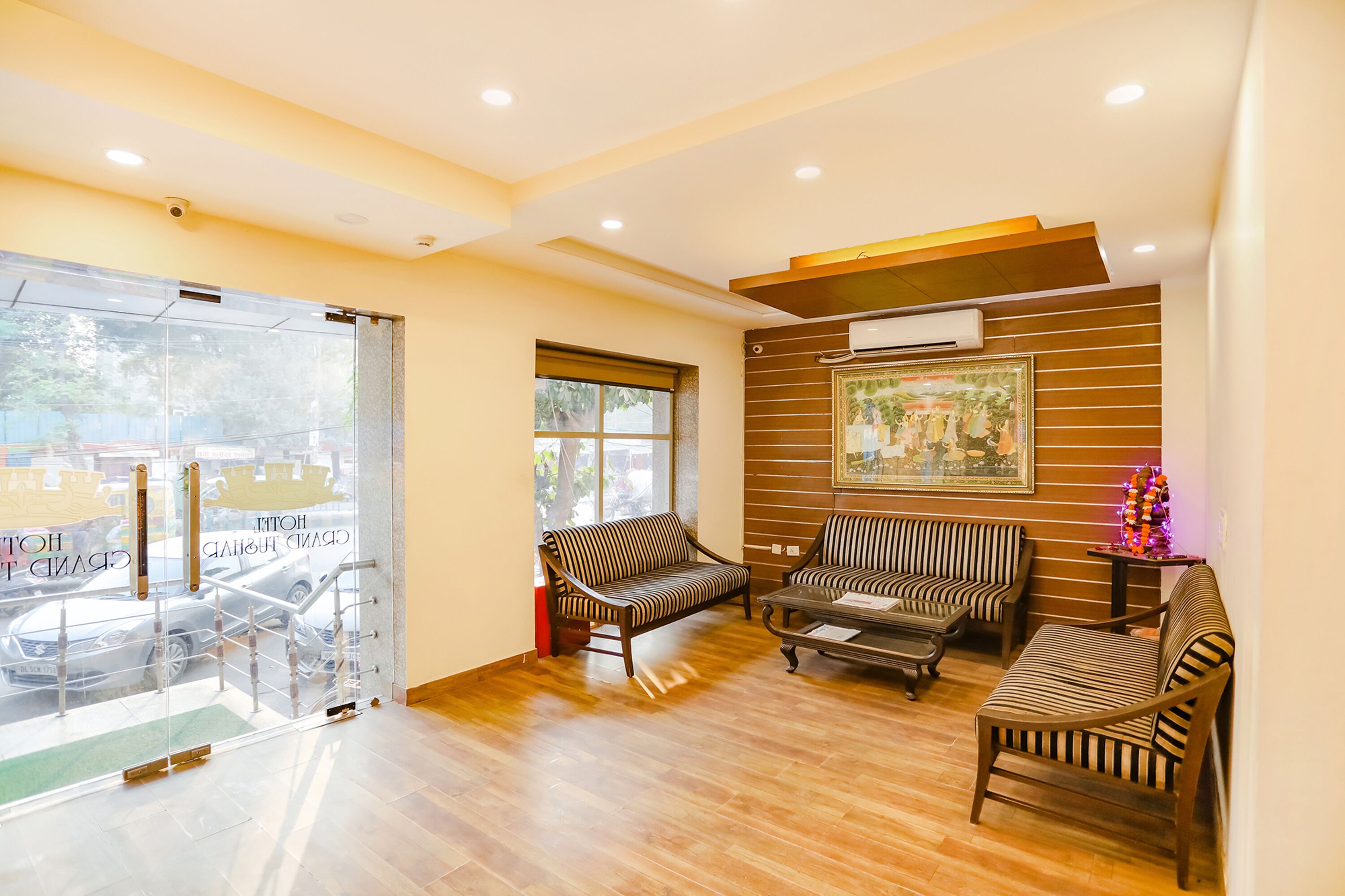 F9 Ghaziabad by Fabhotel