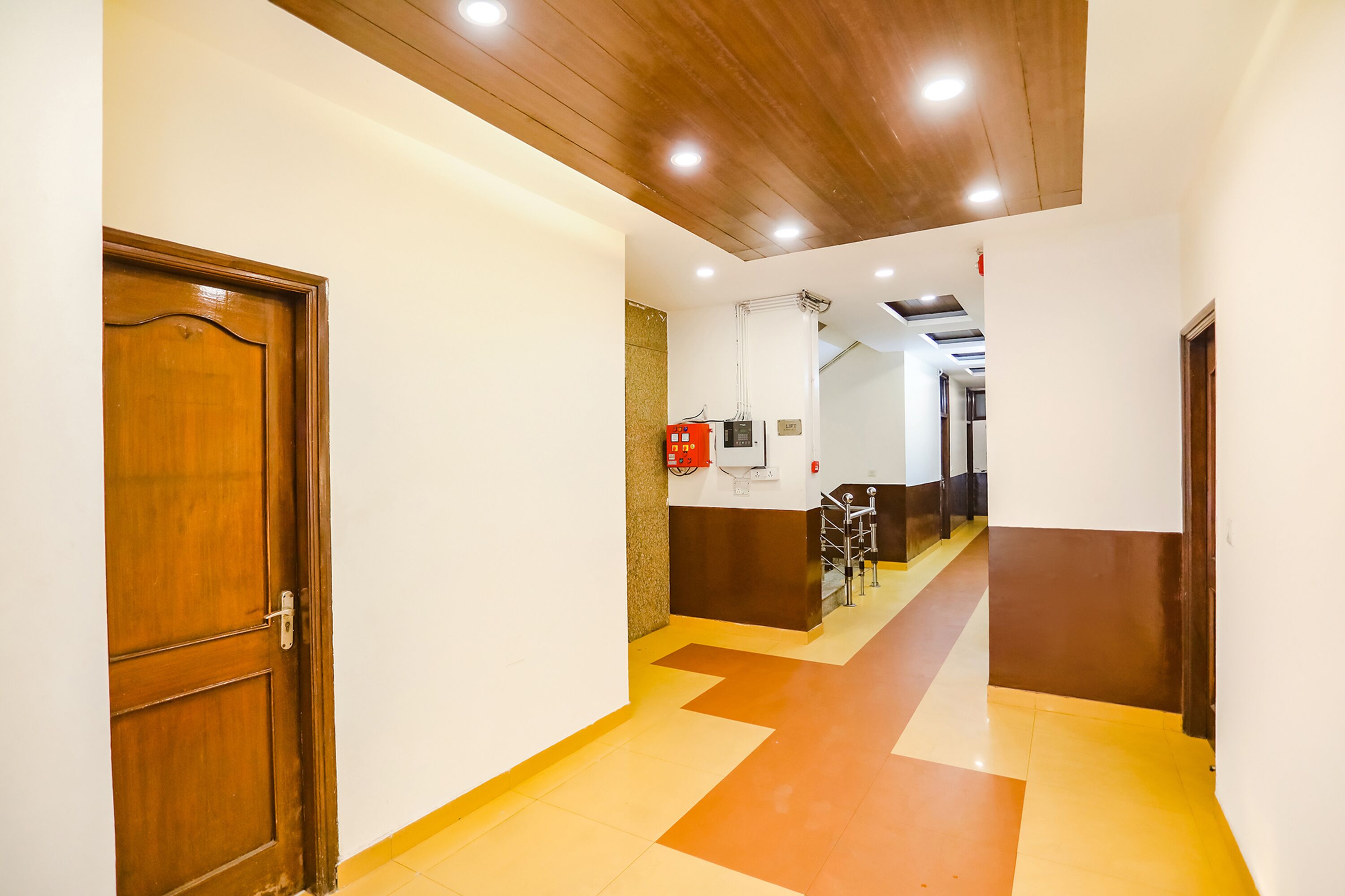 F9 Ghaziabad by Fabhotel