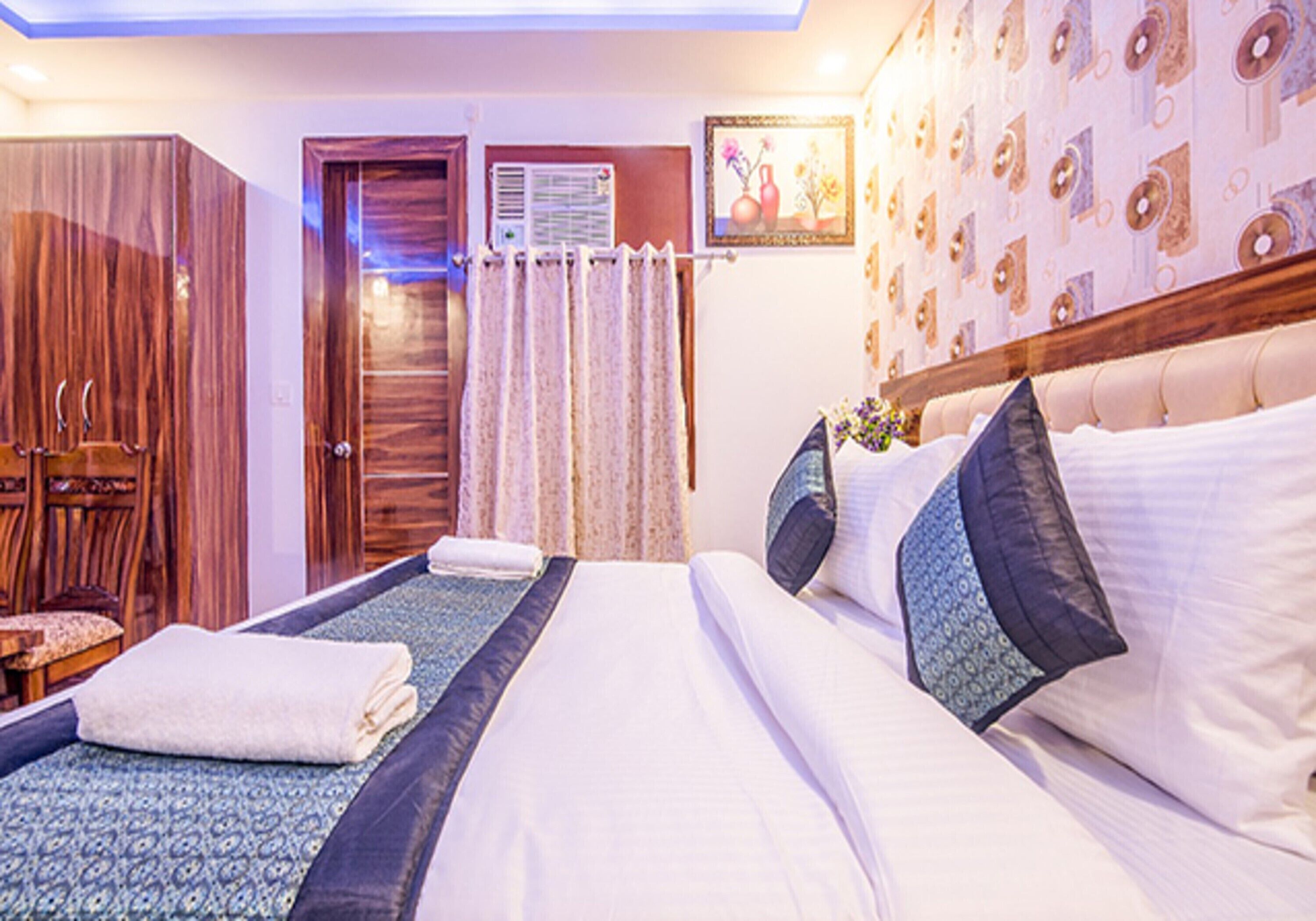 Fabexpress Pearl Robe