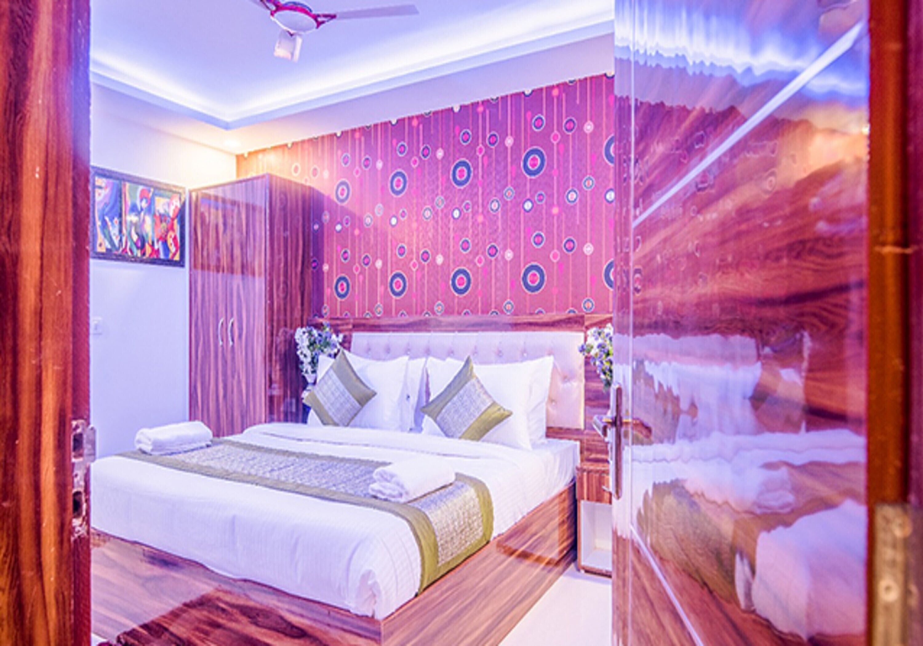 Fabexpress Pearl Robe