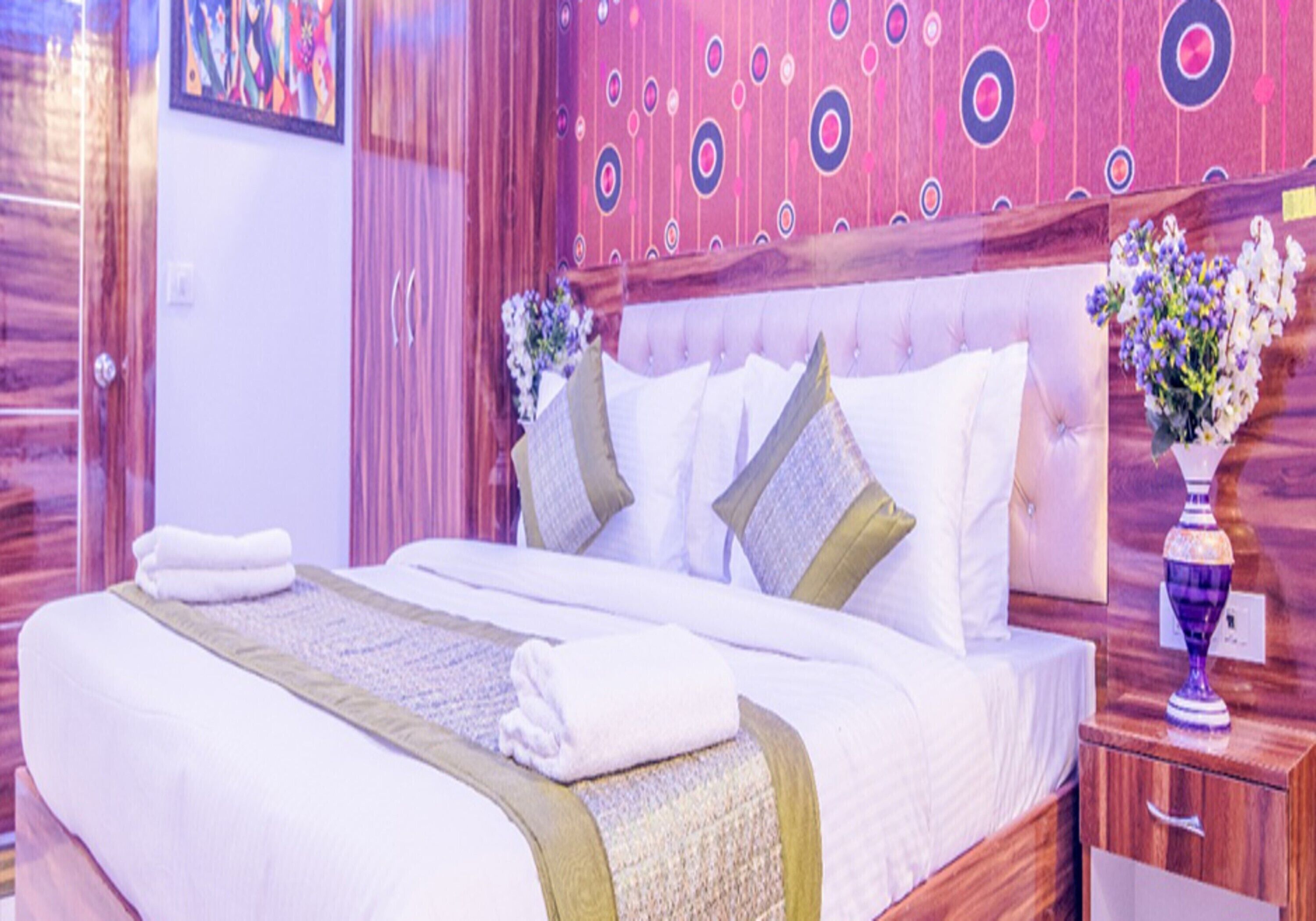 Fabexpress Pearl Robe