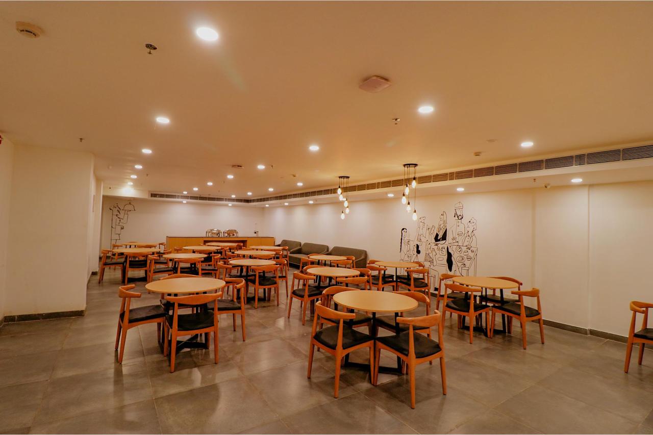FabHotel Hargobind Enclave