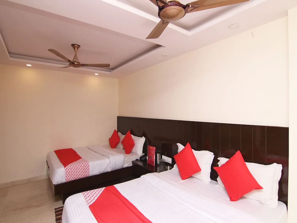 Gaurav Guest House by OYO