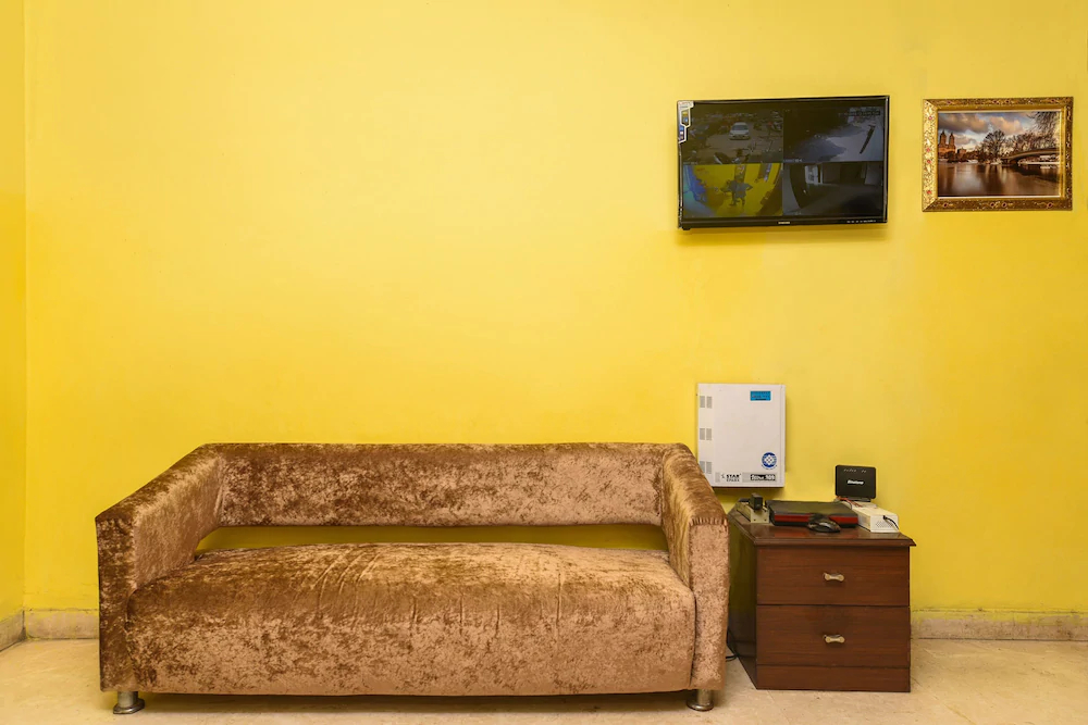 Golden Park By OYO Rooms