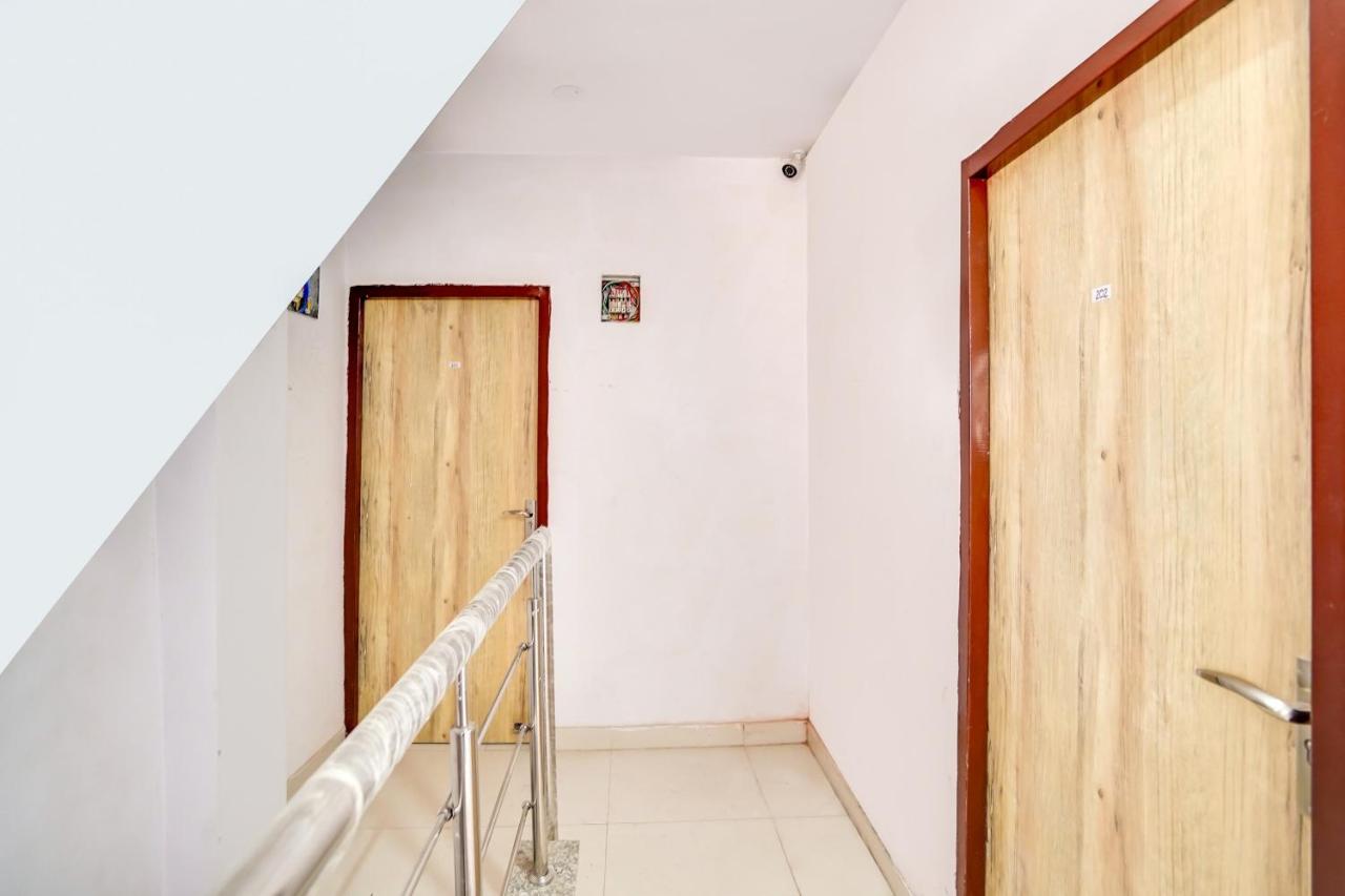 Hazel Residency by OYO Rooms