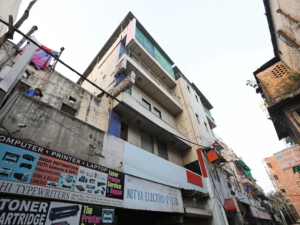 Hotel3BS Houses Dx by OYO Rooms