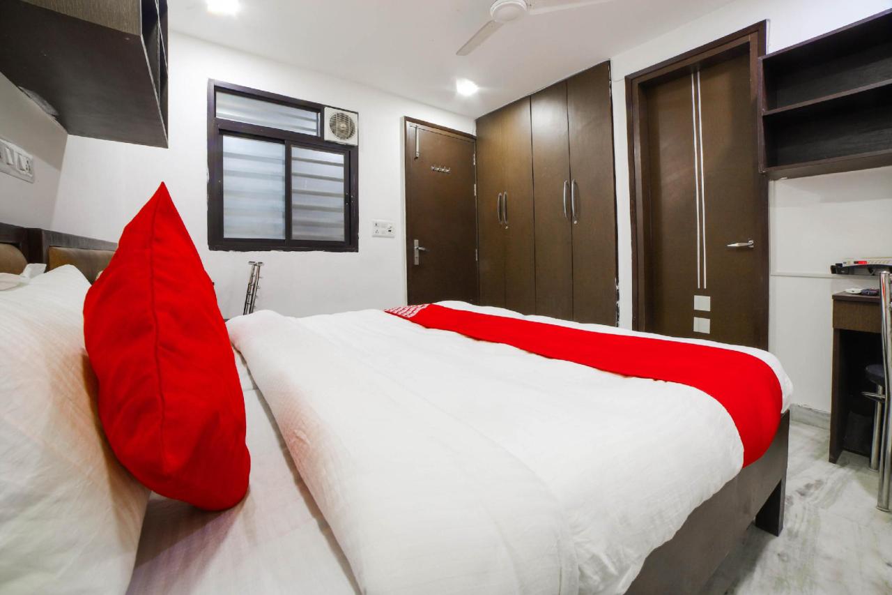 Hotel 7S by OYO Rooms