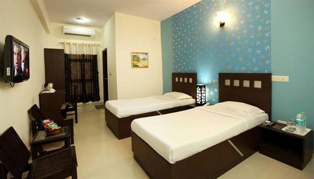 Hotel Airport City