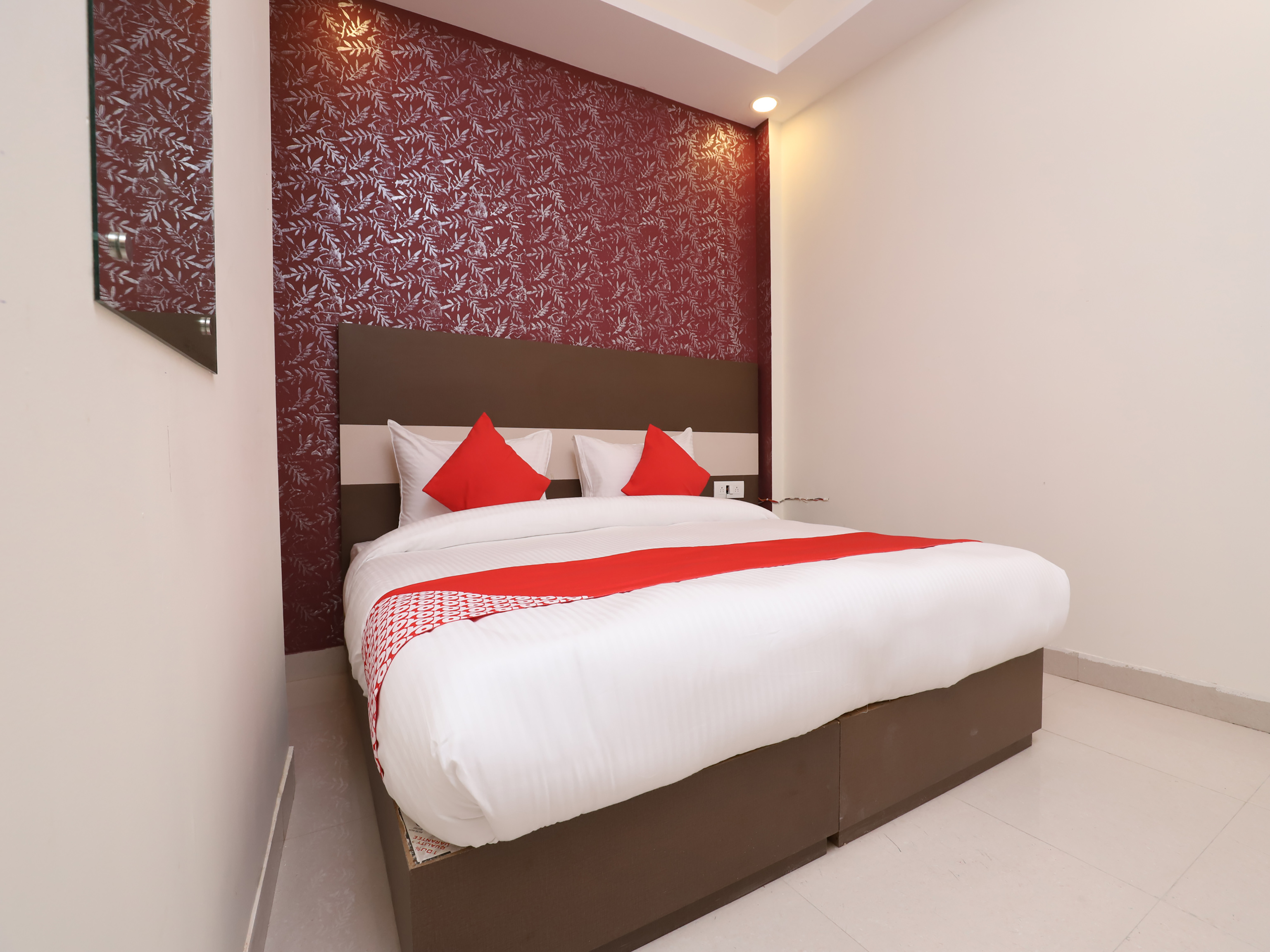 Hotel Airway By OYO Rooms
