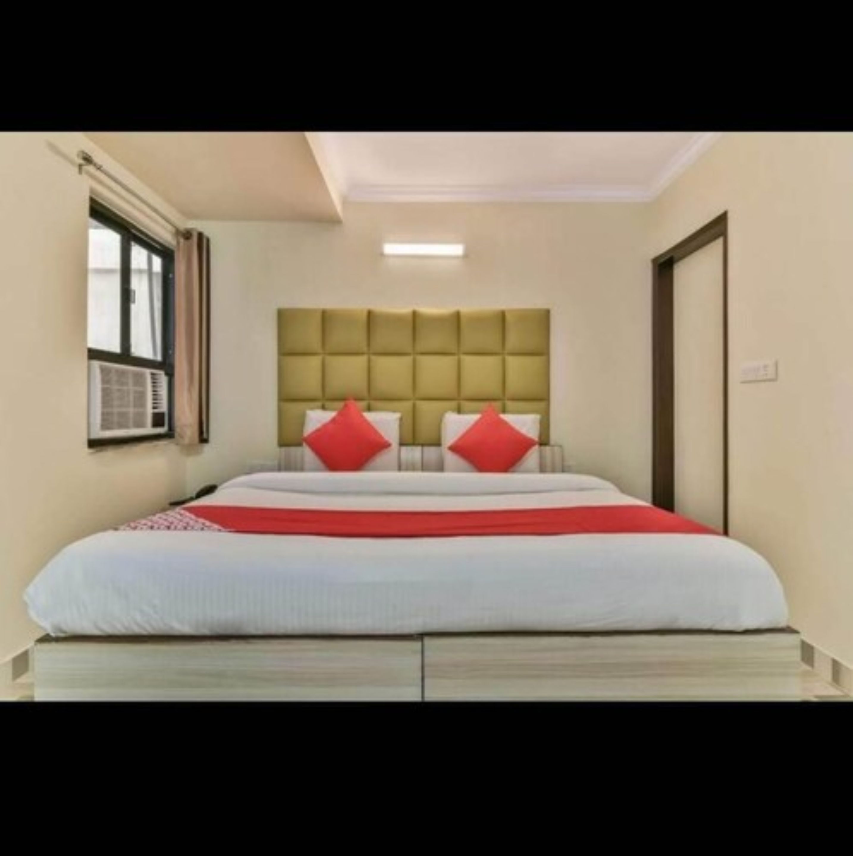 Hotel Clink Residency by ADB Rooms