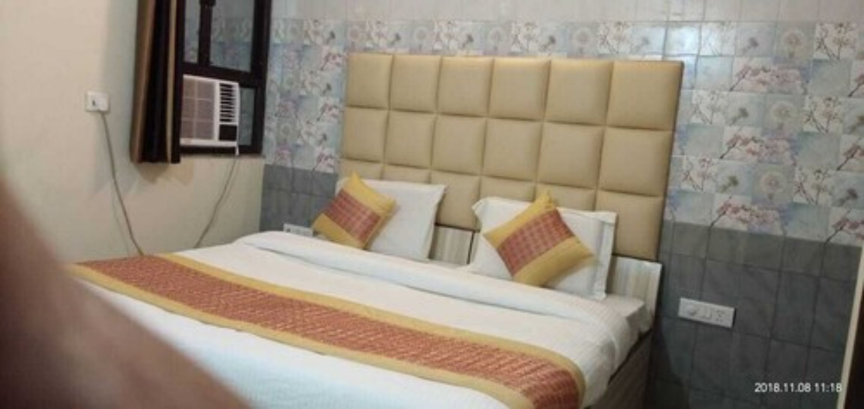 Hotel Clink Residency by ADB Rooms