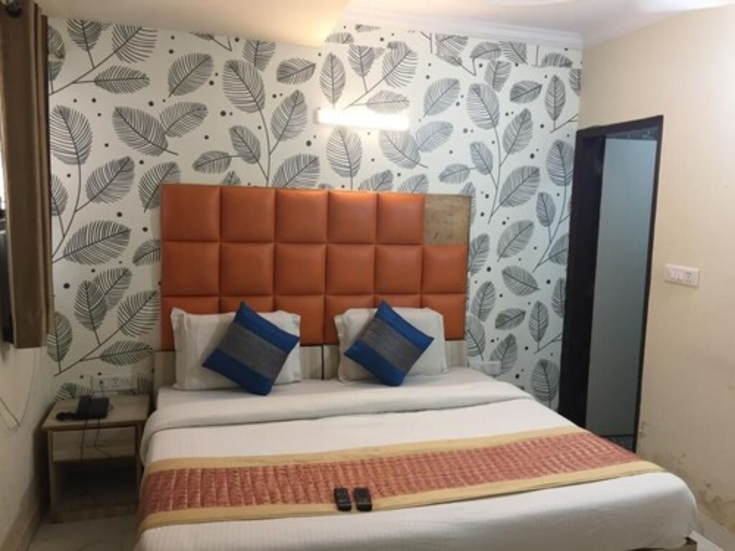 Hotel Clink Residency by ADB Rooms
