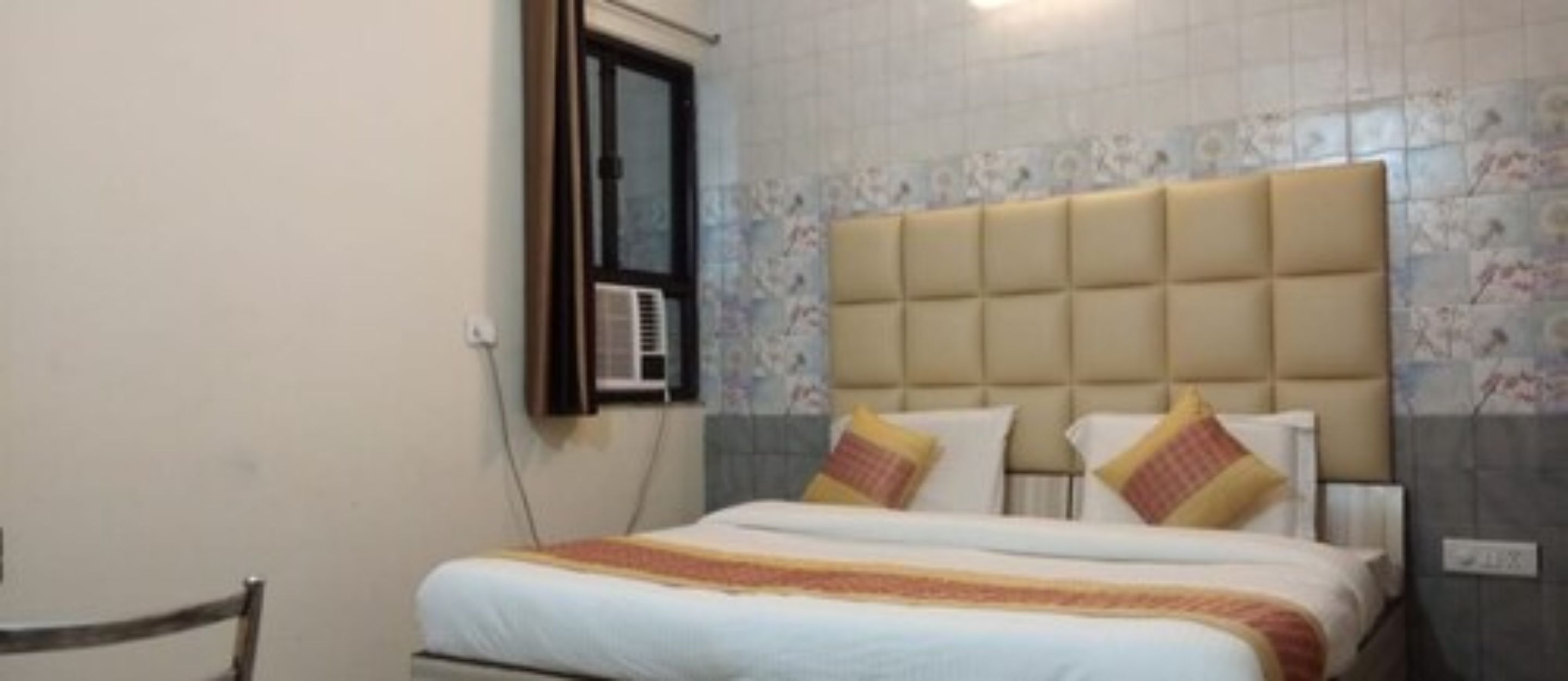 Hotel Clink Residency by ADB Rooms