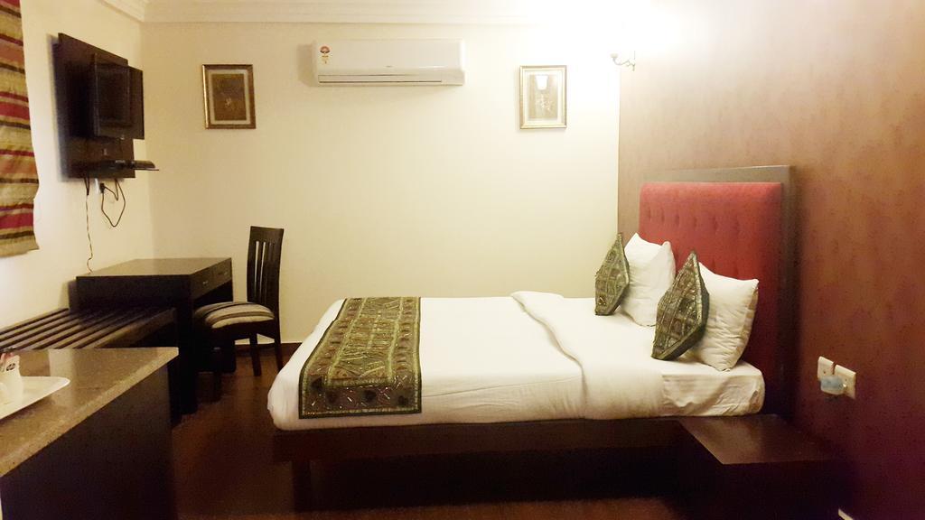 Hotel Connaught Mews by Stallen Hospitality